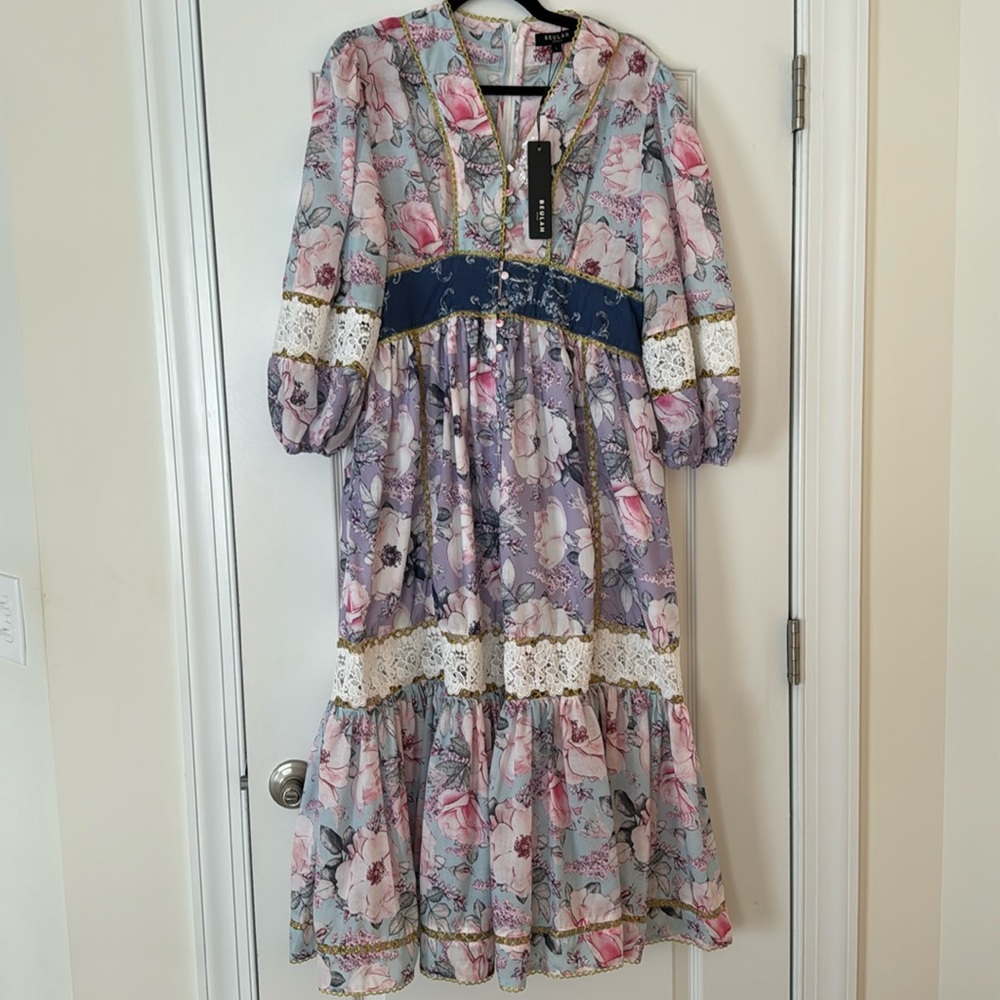 NWT Beulah Size L | Midi Floral Dress